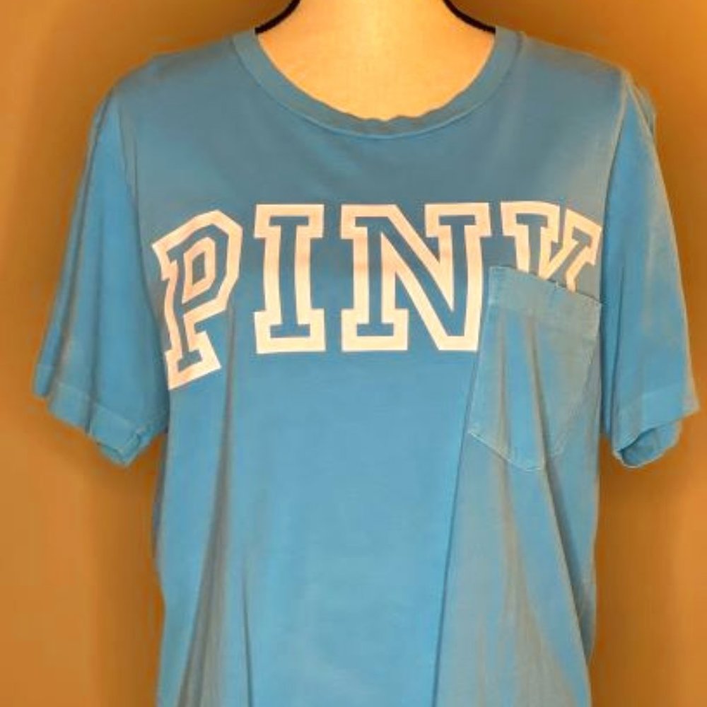Victoria’s Secret PINK logo tee shirt